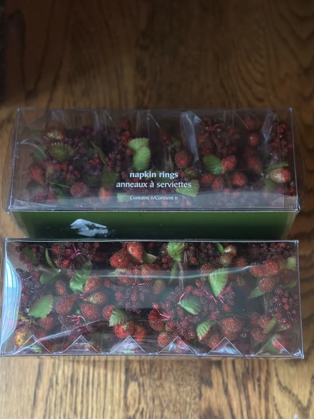2 Boxes Pier 1 New Rare Sugar Berries Napkin Rings - 12 napkin rings